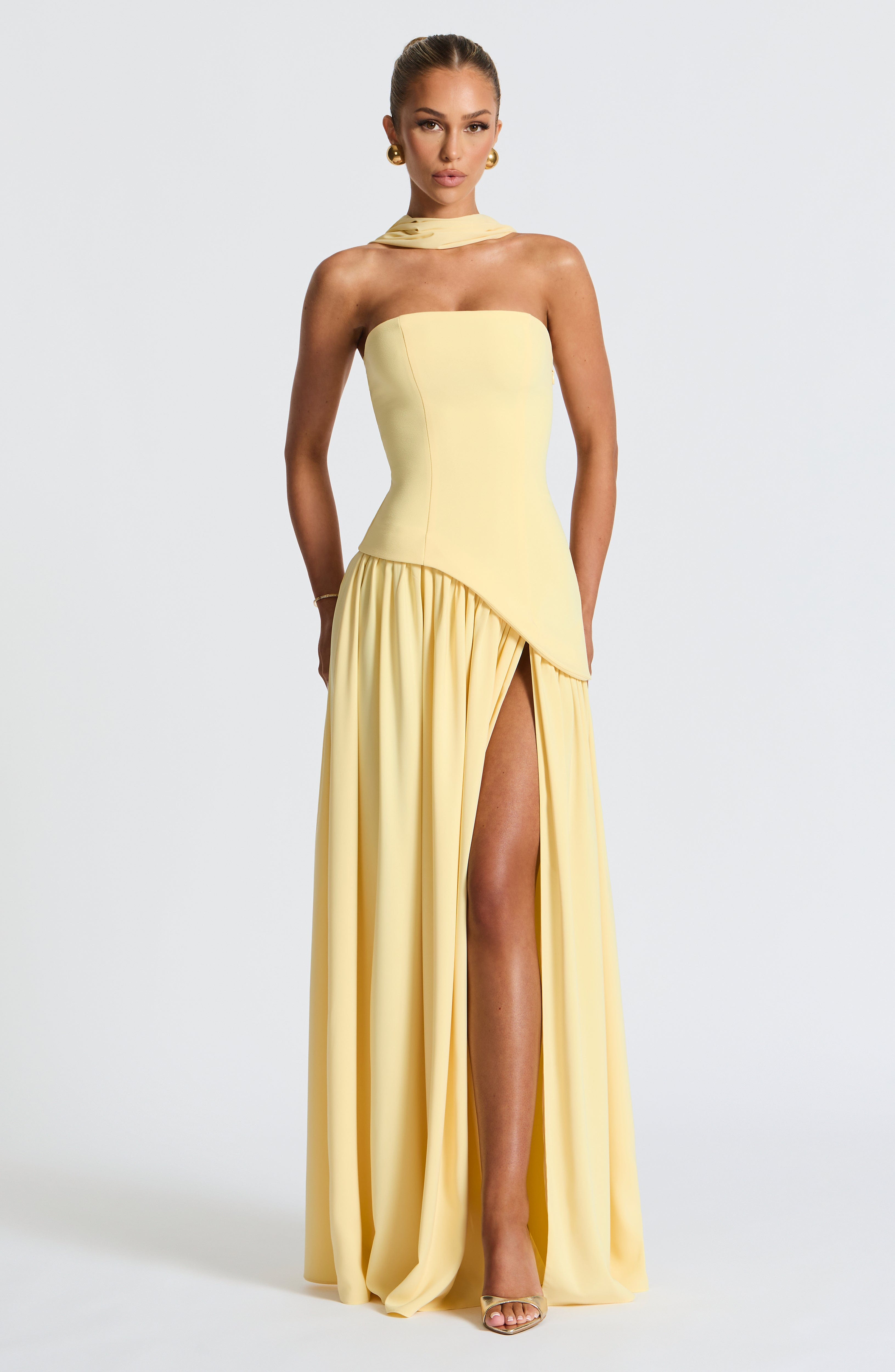 Toriana - Vestido maxi sin hombros