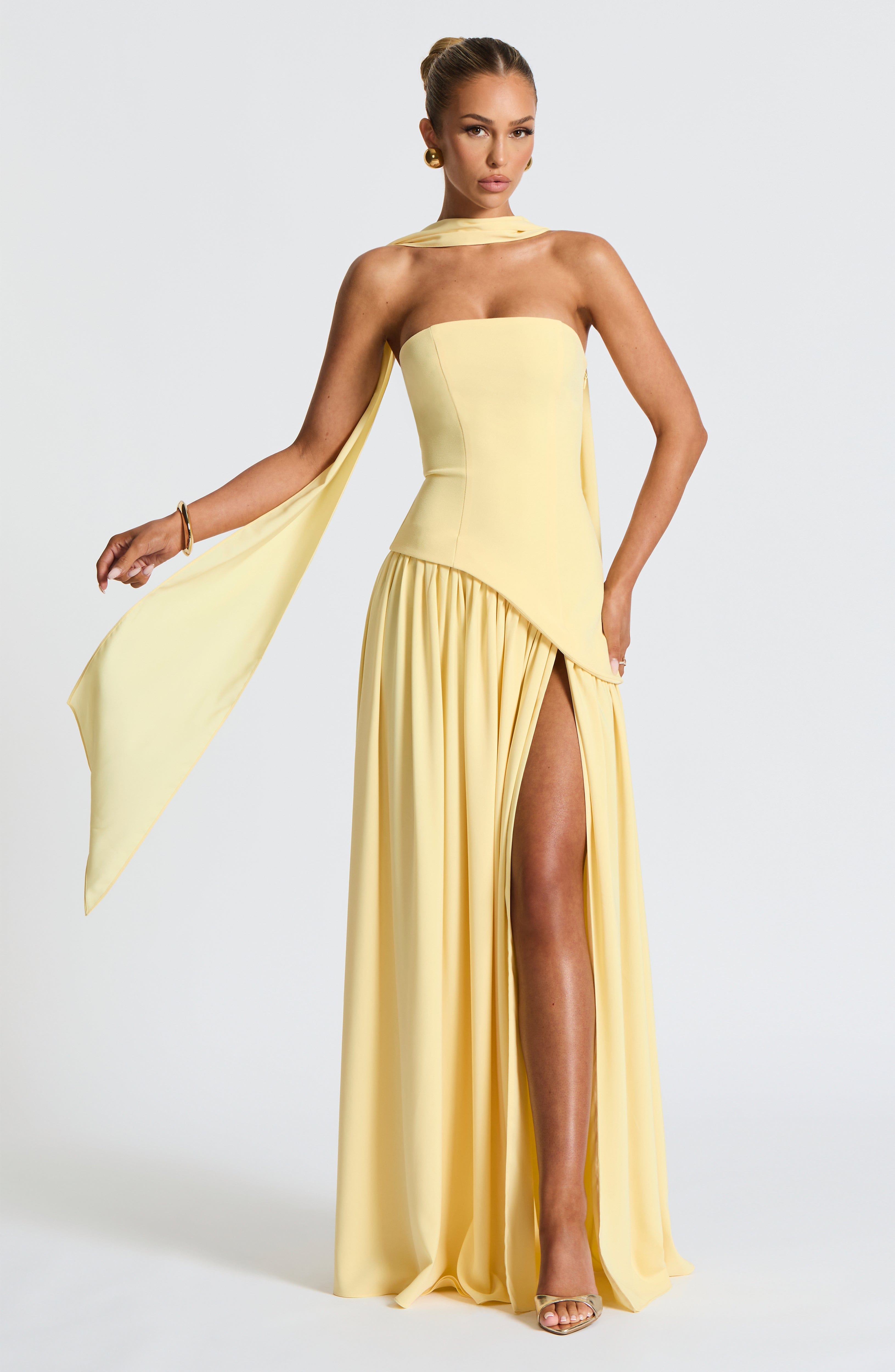 Toriana - Vestido maxi sin hombros - Imagen 6
