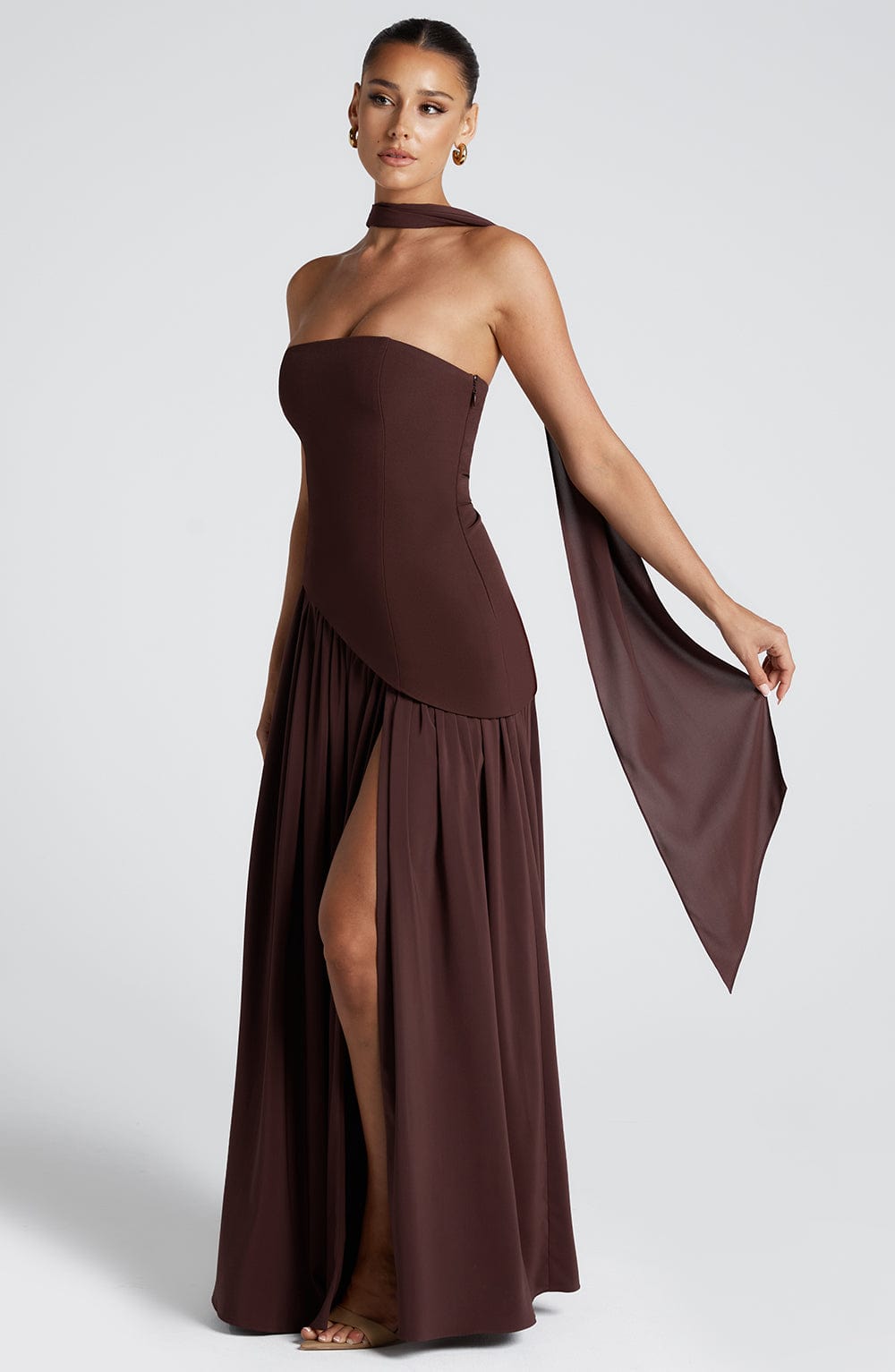 Toriana - Vestido maxi sin hombros - Imagen 9